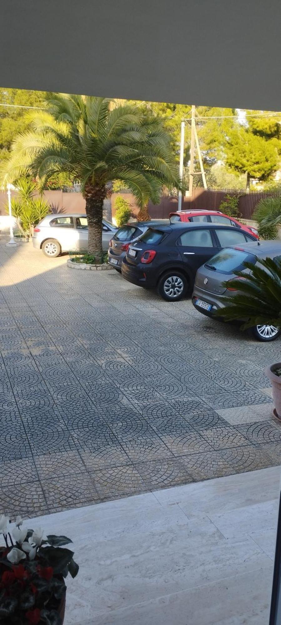 Villa Erry Trani Bagian luar foto