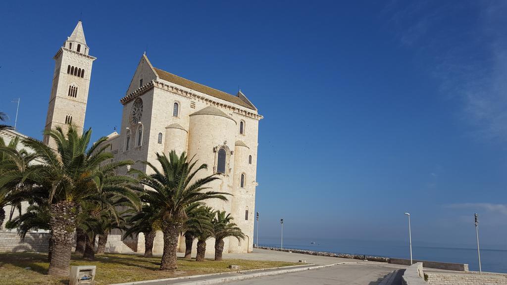 Villa Erry Trani Bagian luar foto